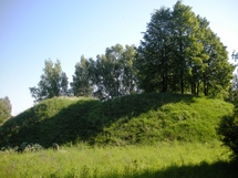 Dambavaragio piliakalnis (arba Bambininkų piliakalnis, Ąžuolų ragas)