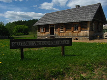 Slutiškių sentikių kaimas